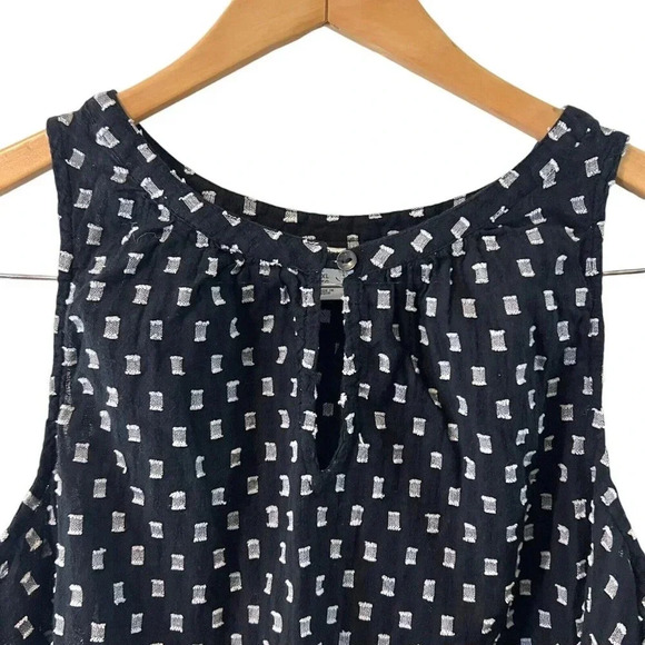 Old Navy XL Black And White Tank Swiss Dot Rectangles Keyhole Cotton Preppy Top - Picture 6 of 6